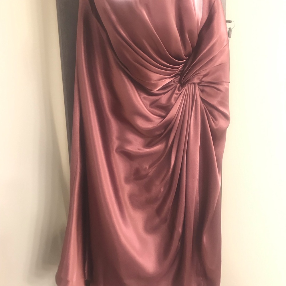David’s Bridal Strapless Bridesmaid Dress - Picture 3 of 6